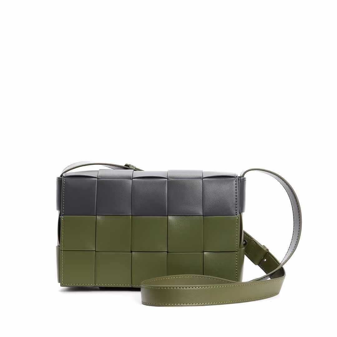 Petit sac carré tressé Sac à bandoulière Sac à bandoulière pour femme